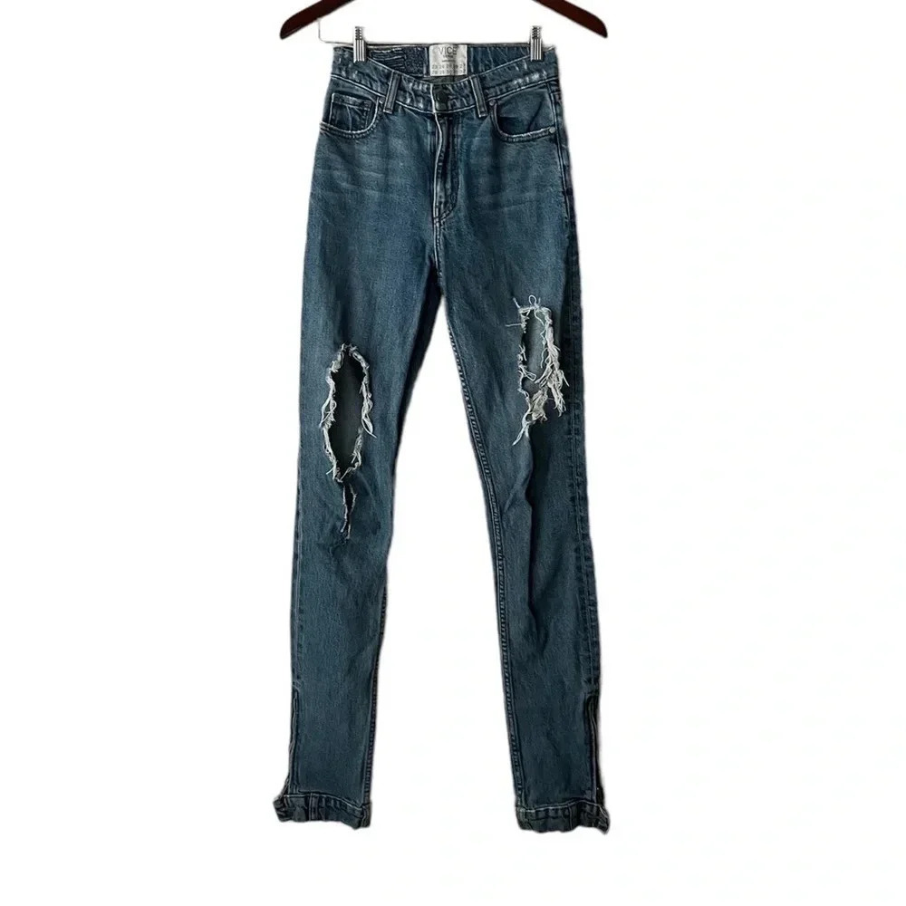 Revice Farrah High Waisted Distressed Jeans Medium Wash Size 26 Made in USA